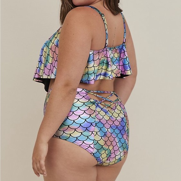 Torrid HIGH-RISE STRAPPY BACK SWIM BOTTOM size 1X - Picture 3 of 4